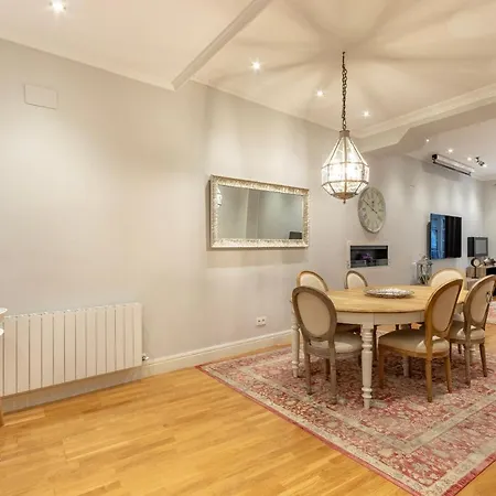 Appartement Amplio Y Elegante En Casco Viejo Con Parking *