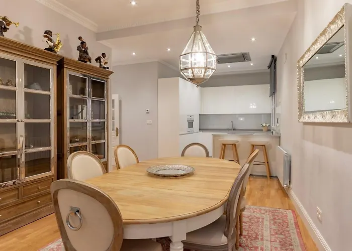 Apartament Amplio Y Elegante En Casco Viejo Con Parking *