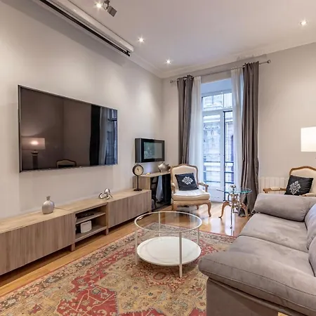 דירה Amplio Y Elegante En Casco Viejo Con Parking