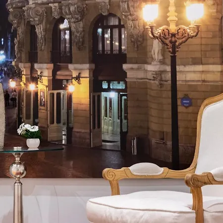 Amplio Y Elegante En Casco Viejo Con Parking בילבאו