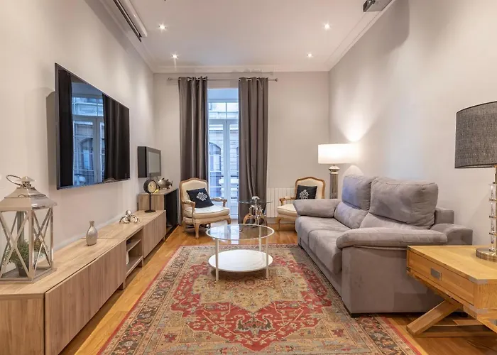 Amplio Y Elegante En Casco Viejo Con Parking بلباو