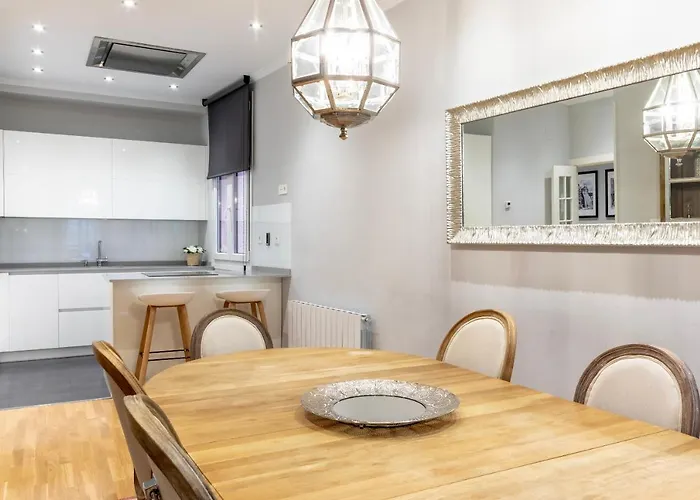 Amplio Y Elegante En Casco Viejo Con Parking Apartment Bilbao