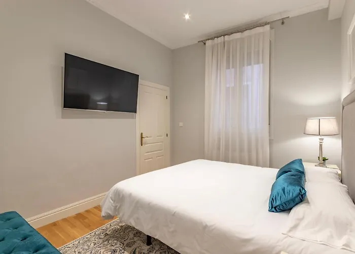 Apartment Amplio Y Elegante En Casco Viejo Con Parking *