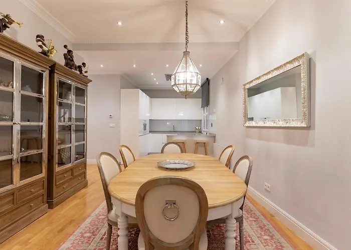 Amplio Y Elegante En Casco Viejo Con Parking Apartment *